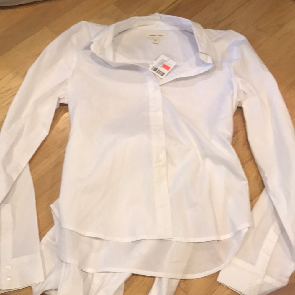 Long white button-up t-shirt